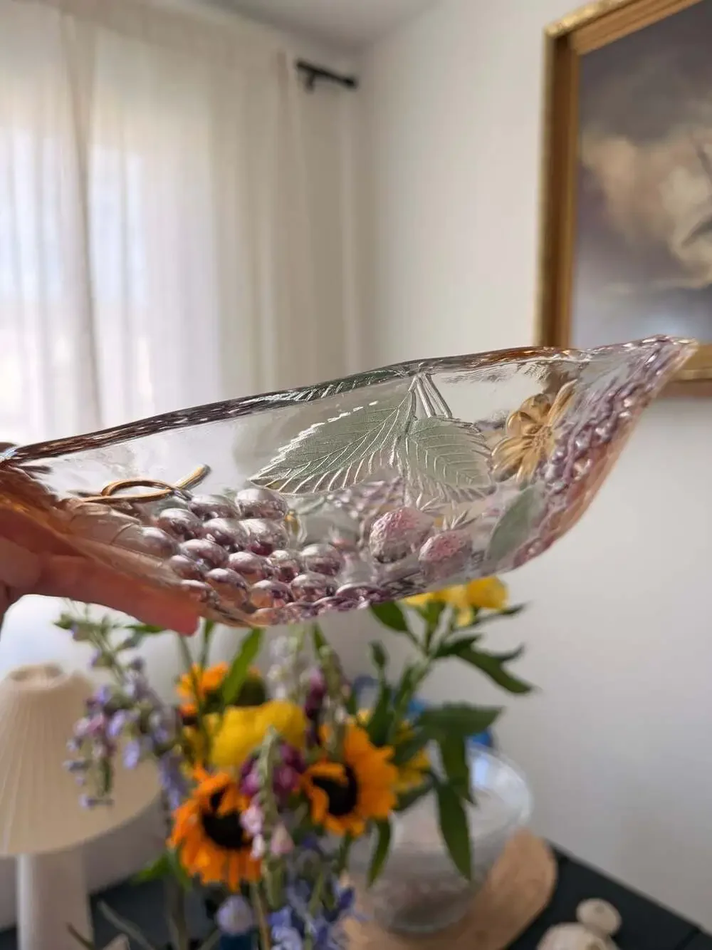 Savoir Vivre Mikasa Chablis Crystal Embossed Fruit and Leaf Glass Serving Bowl